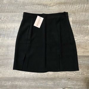 🥸 MISSGUIDED “TALL TAILORED DOUBLE SPLIT MINI SKIRT” 🥸